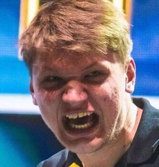 产出曲线差 产出曲线差